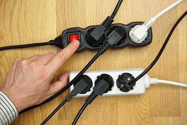 Smart Power Strips Efficent use of Energy