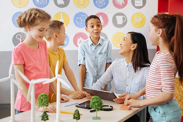 Class Energy Monitor Idea School Team Meeting