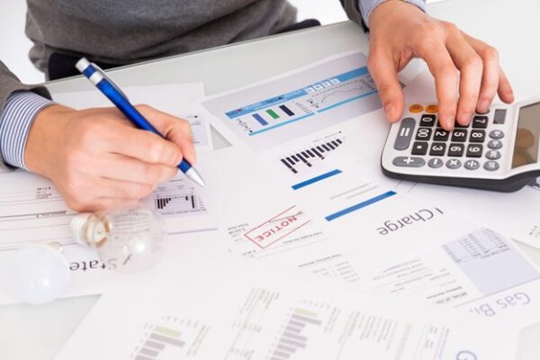 SaveonEnergy Customer At Home Comparing Energy Plans