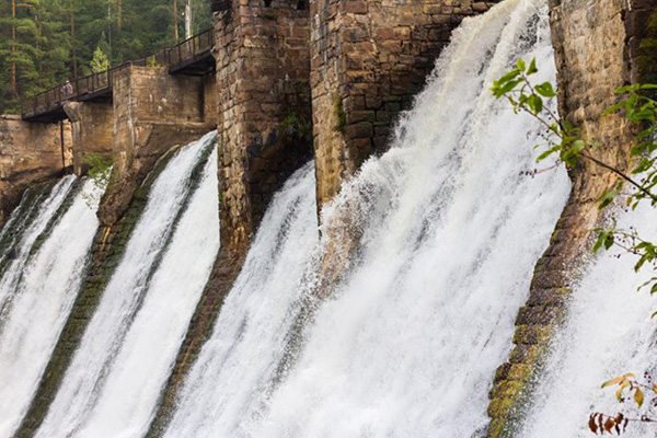 Renewable Energy Hydroelectric Powered Dam