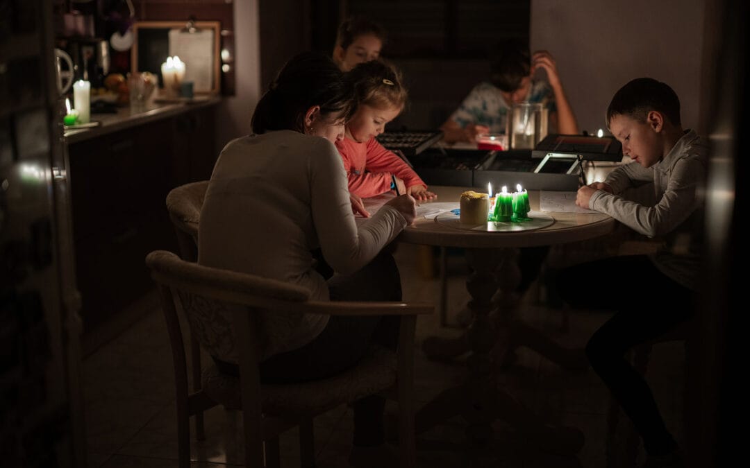 Rolling Blackouts: How Do They Work and How Can We Avoid Them?